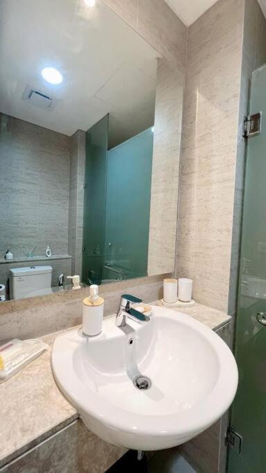 Gold Coast Pik Sea View 2 Br Appartement Jakarta